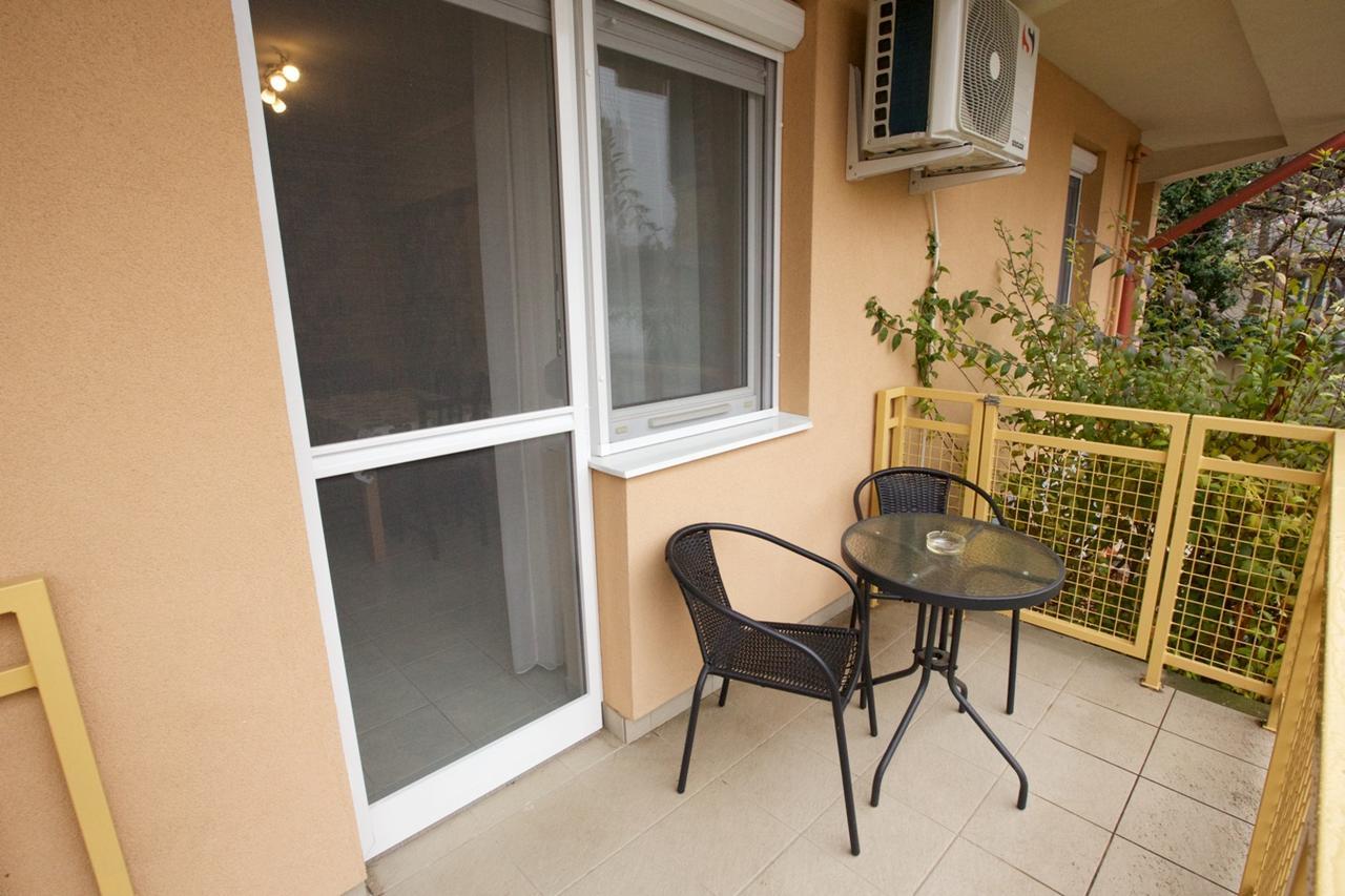 Zoli Apartmanok-Timi Koelcsey 34-36 Hajduszoboszlo Exterior photo